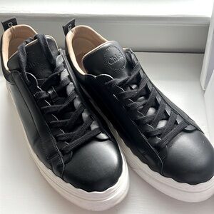 Chloé Lauren sneakers in black leather, size 9.